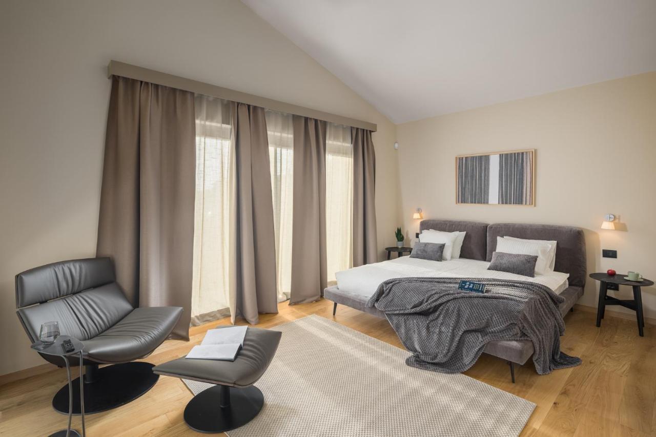 Design Oliba Villa *