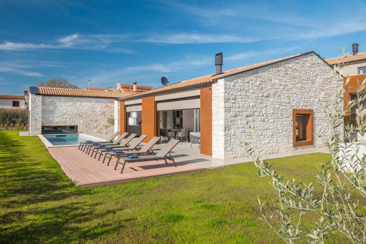 Design Oliba Villa *